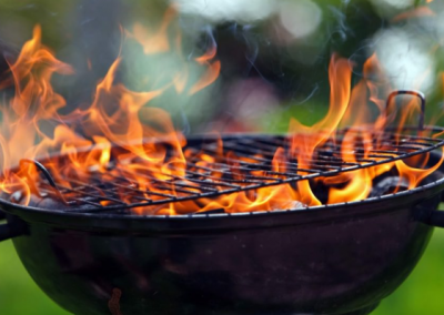 Which method is best for grilling – traditional lumpwood charcoal or gas?
